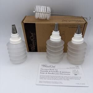 Pampered Chef Decorator Bottle Set #1585 Cake & Cookie Decorating Tips and Brush
